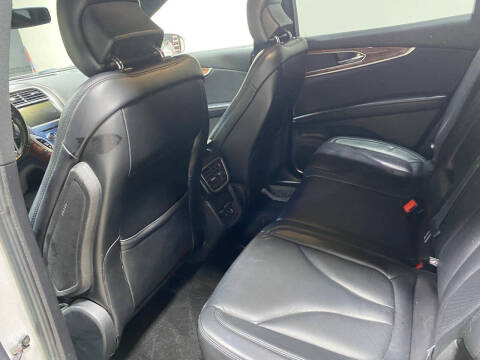 2016 Lincoln MKX Select