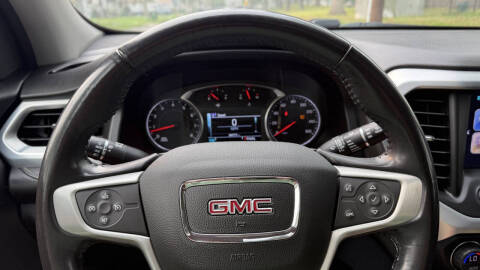 2018 GMC Acadia SLE-2