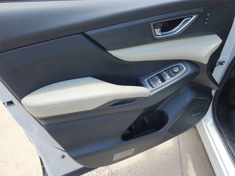 2024 Subaru Ascent Limited 8-Passenger