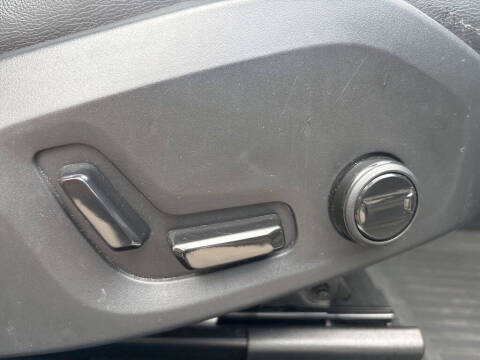 2023 Volvo XC60 B5 Core
