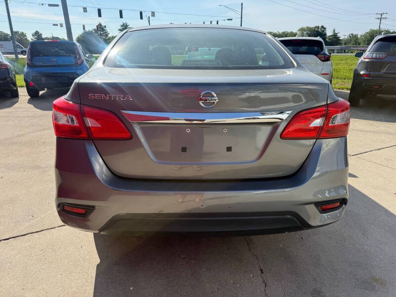 2016 Nissan Sentra SR