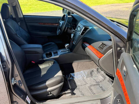 2011 Subaru Outback 3.6R Limited