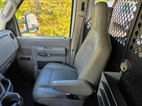 2011 Ford E-Series E-250