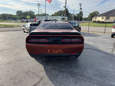 2023 Dodge Challenger SXT