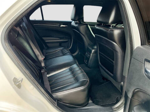 2021 Chrysler 300 S V6