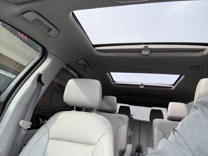 2017 GMC Acadia SLT-2