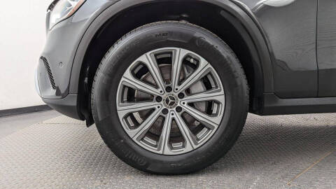 2021 Mercedes-Benz GLC GLC 300