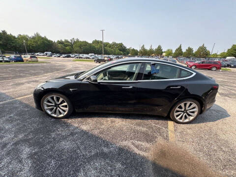2019 Tesla Model 3 Mid Range