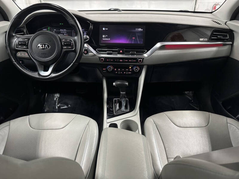 2021 Kia Niro Touring