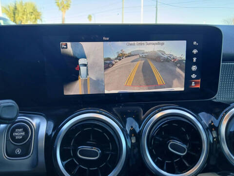 2021 Mercedes-Benz GLB GLB 250