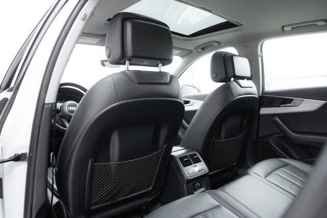 2017 Audi A4 2.0T quattro Premium