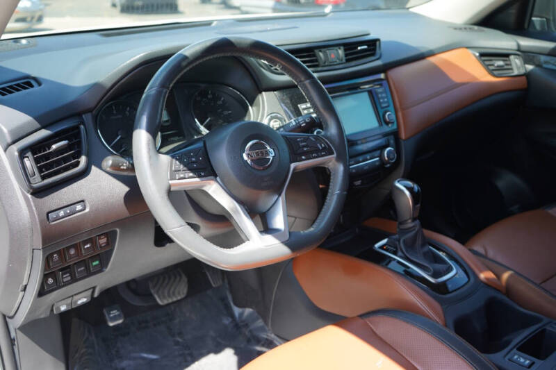 2017 Nissan Rogue