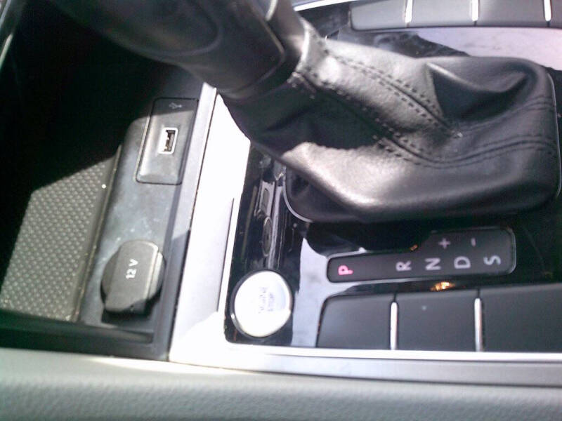 2021 Volkswagen Passat SE