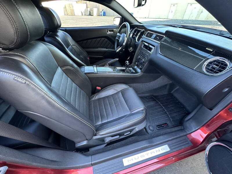 2013 Ford Mustang GT Premium