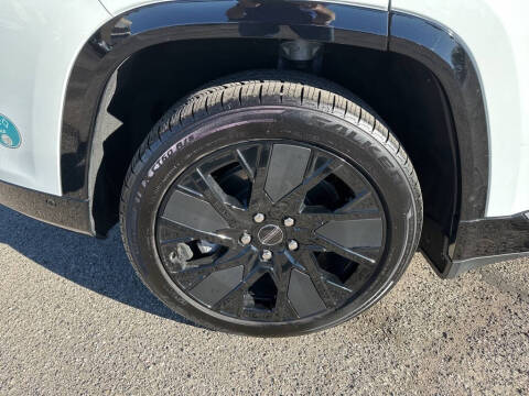 2024 Jeep Wagoneer S Launch Edition