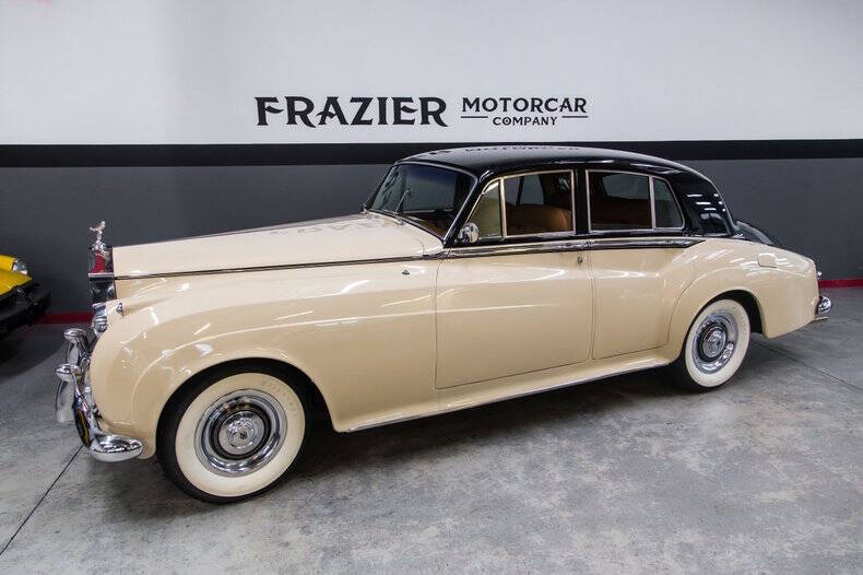 1961 Rolls-Royce SILVER CLOUD LWB