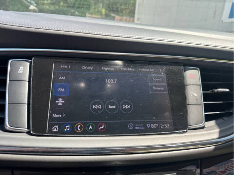2021 Buick Enclave Essence