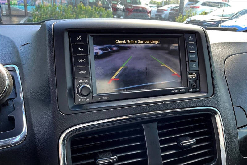 2014 Dodge Grand Caravan SE