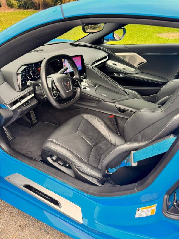 2023 Chevrolet Corvette 2LT photo 5