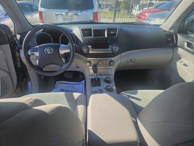 2012 Toyota Highlander