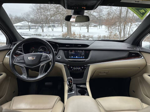 2018 Cadillac XT5 Luxury