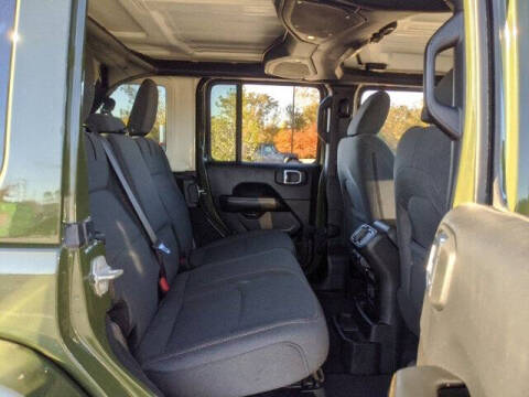 2024 Jeep Wrangler Sahara 4xe