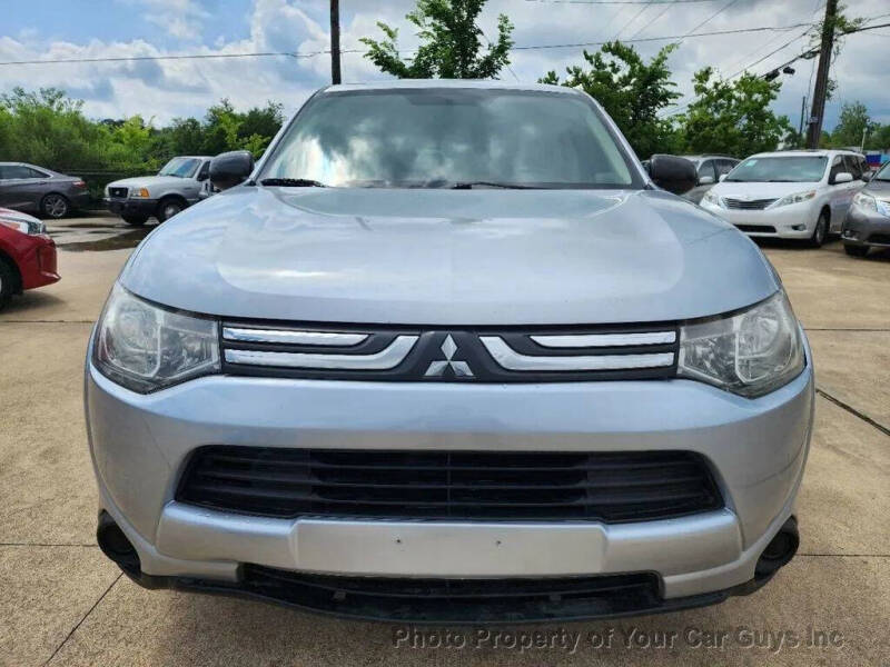 2014 Mitsubishi Outlander ES