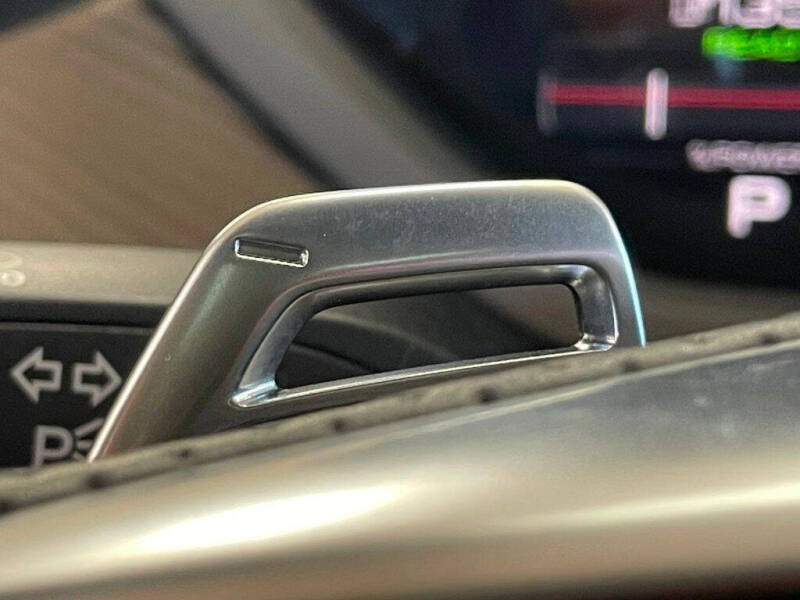 2023 Audi e-tron GT quattro Premium Plus