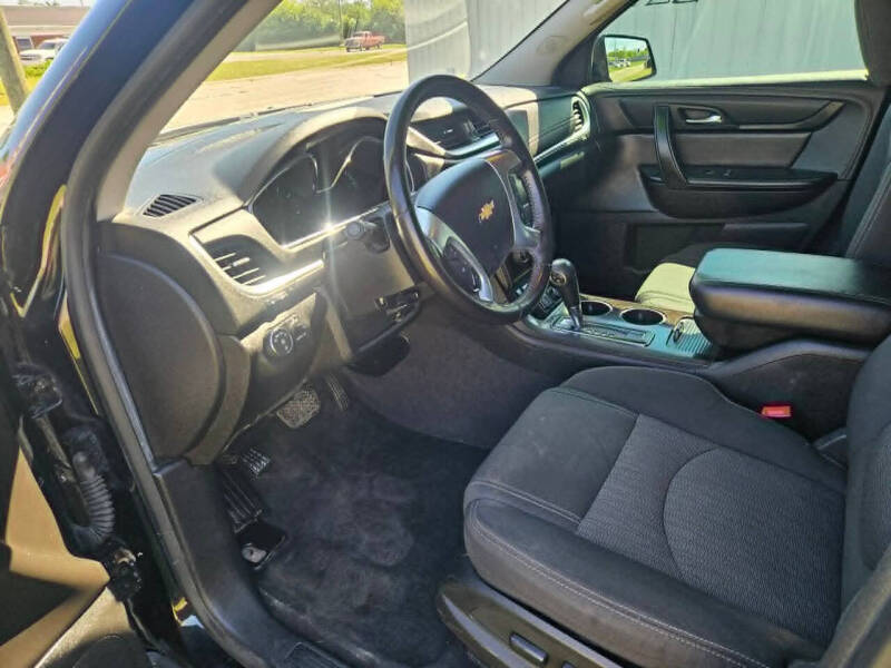 2017 Chevrolet Traverse LT