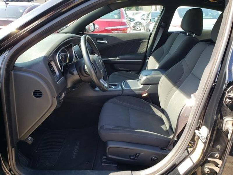 2017 Dodge Charger SXT