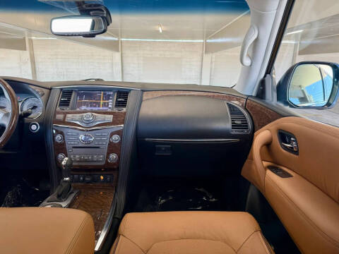 2016 Infiniti QX80
