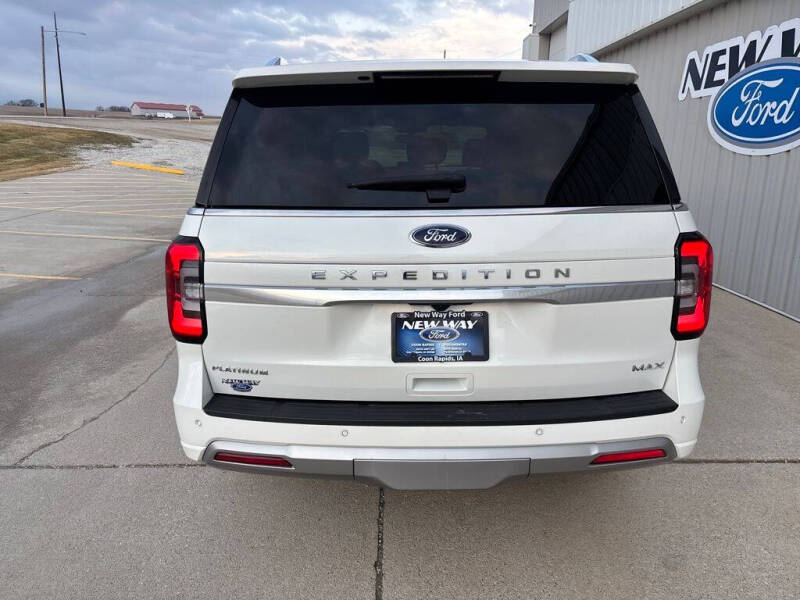 2022 Ford Expedition MAX Platinum