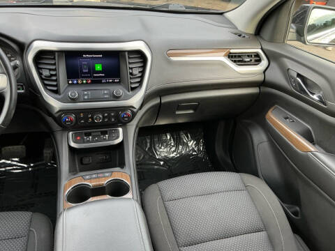 2020 GMC Acadia SLE