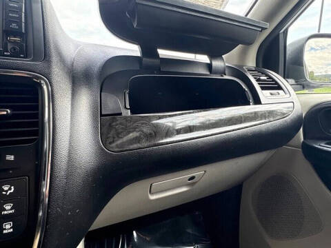 2019 Dodge Grand Caravan SE Plus