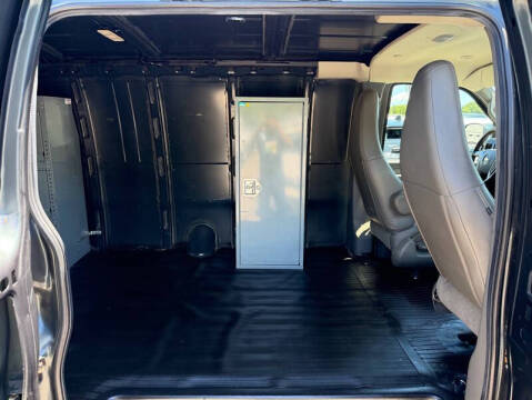 2017 Chevrolet Express 3500
