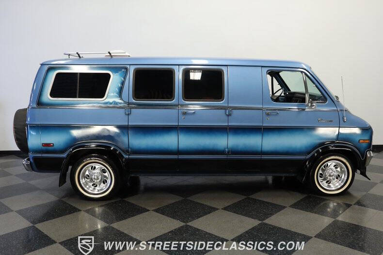 1977 Dodge D200 Pickup