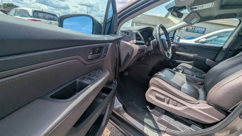 2020 Honda Odyssey EX-L - Photo 30