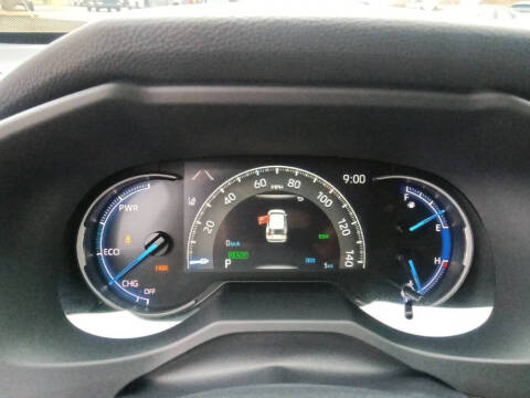 2025 Toyota RAV4 Hybrid LE