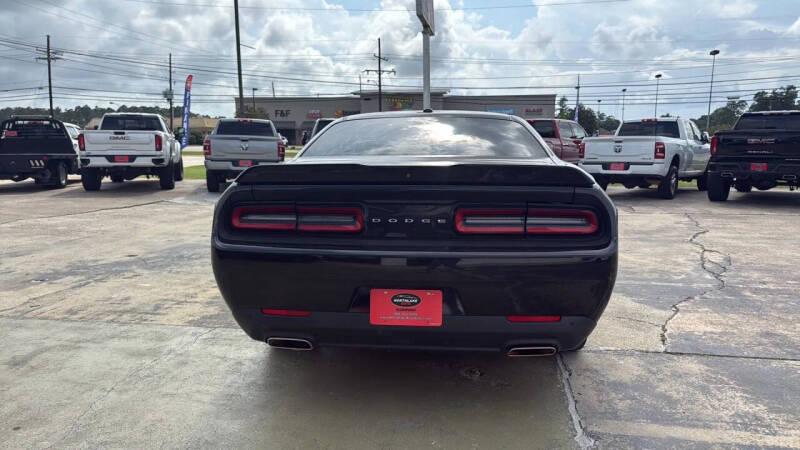 2020 Dodge Challenger SXT