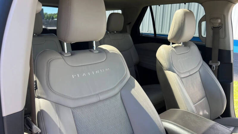 2020 Ford Explorer Platinum