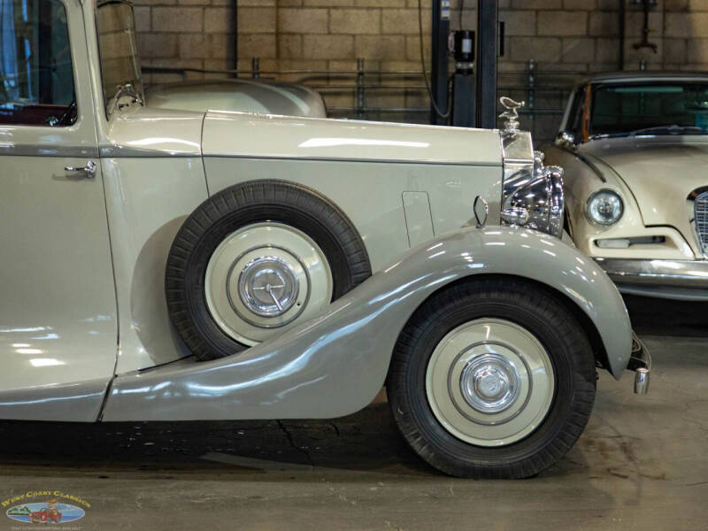 1939 Rolls-Royce Wraith Hearse