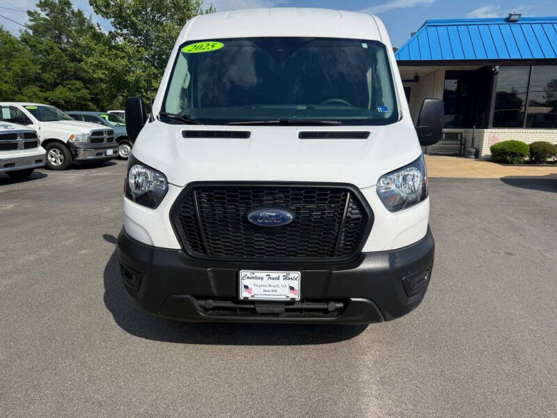 2025 Ford Transit 250