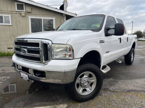2005 Ford F-350 Super Duty for sale at Auto Mercado in Clovis CA