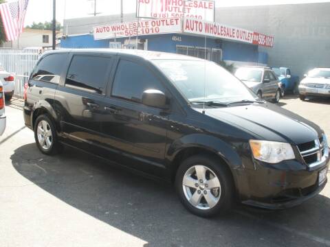 2013 Dodge Grand Caravan for sale at AUTO WHOLESALE OUTLET in North Hollywood CA