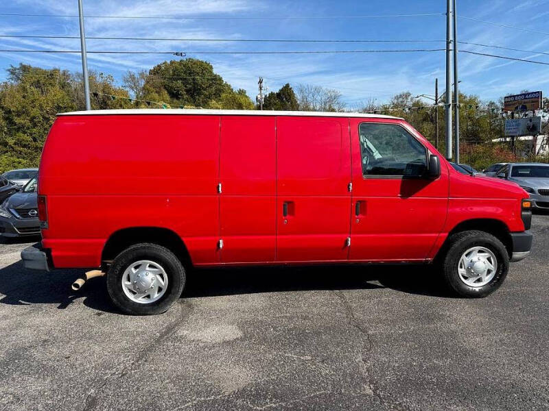 2011 Ford E-Series E-350 SD