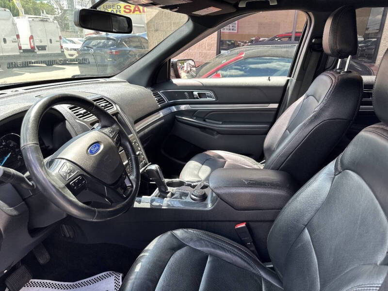 2018 Ford Explorer Sport