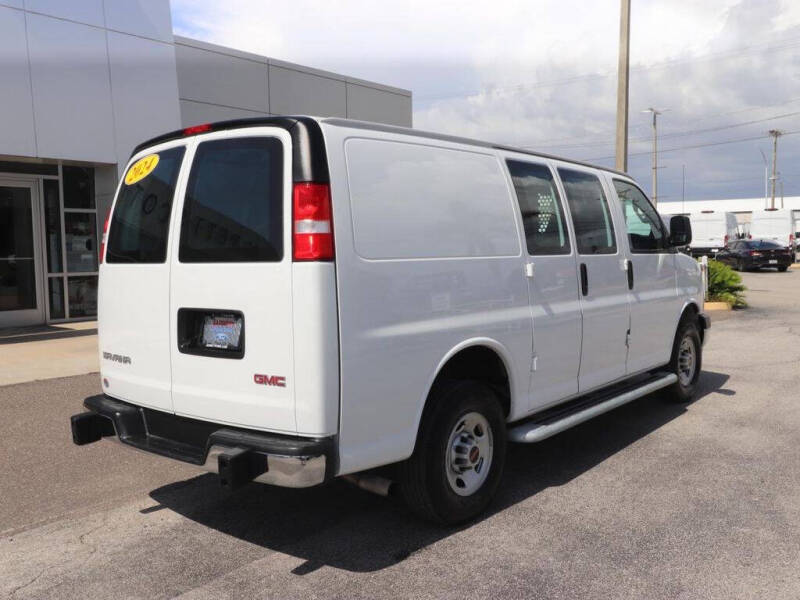 2024 GMC Savana 2500