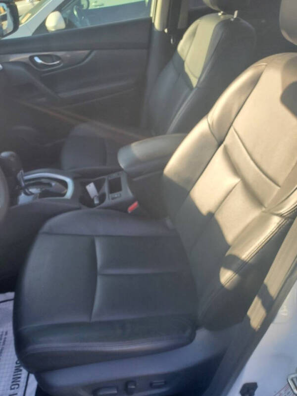 2015 Nissan Rogue SL