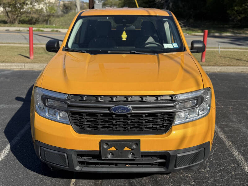 2022 Ford Maverick XL