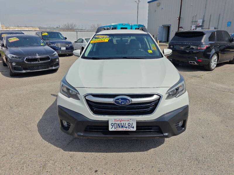 2022 Subaru Outback Premium